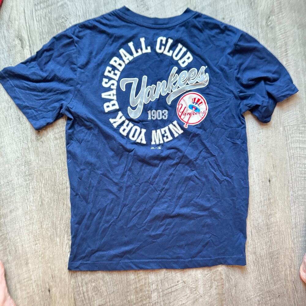Majestic New York Yankees MLB Shirt Navy Blue Size M Baseball Club